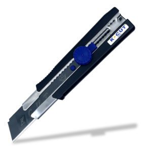 KELI - Cutter 25mm avec Lame Black Blade SK2 + Etui 10 lames  supplémentaires - Durée de vie 3 fois supérieure
